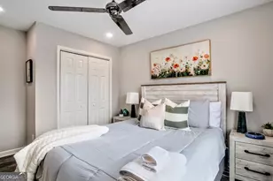 8008 Clearview Cir, Riverdale, GA 30296 - Photo 17