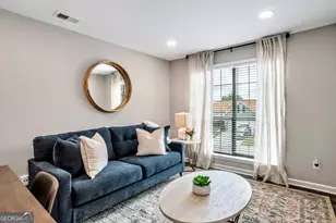 8008 Clearview Cir, Riverdale, GA 30296 - Photo 7