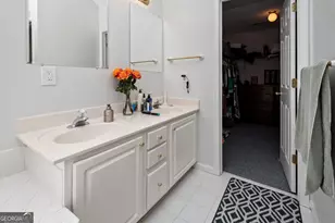 231 Barrington Farms Pkwy, Sharpsburg, GA 30277 - Photo 25