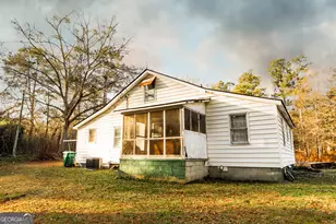 1955 Snows Mill Rd, Monroe, GA 30655 - Photo 5