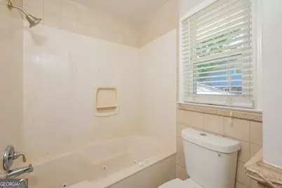 3518 Sandy Woods Lane, Stone Mountain, GA 30083 - Photo 11