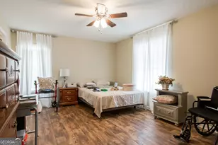 920 Wilfred St, Waycross, GA 31503 - Photo 13