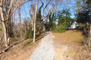 37 W Church St, Elberton, GA 30635 - Photo 25