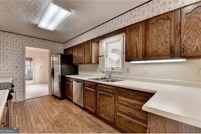 2590 Camden Glen Court, Roswell, GA 30076 - Photo 21