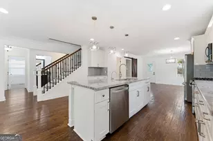 1779 N Olympian Way SW, Atlanta, GA 30310 - Photo 11