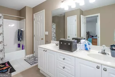 1117 Hedgewood Court, Lawrenceville, GA 30043 - Photo 21