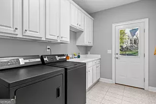 180 Burkwood Ct, Fayetteville, GA 30215 - Photo 33