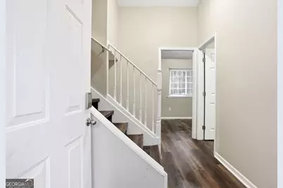 1045 Forest Path, Stone Mountain, GA 30088 - Photo 3