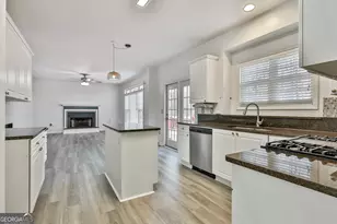 152 Ardenlee Dr, Peachtree City, GA 30269 - Photo 13