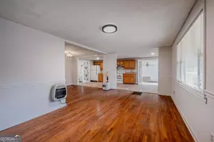 35 Fortune St, LaFayette, GA 30728 - Photo 5