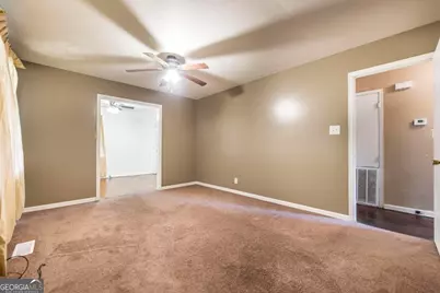 2877 Wilkes Court, Macon, GA 31217 - Photo 9