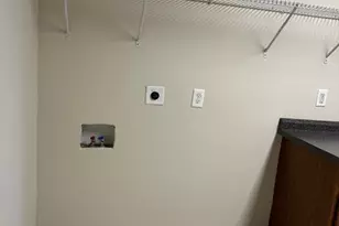 323 Carriage Ln, Albany, GA 31721 - Photo 13