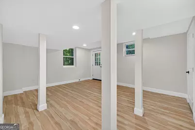 2296 Lyle Road, College Park, GA 30337 - Photo 31