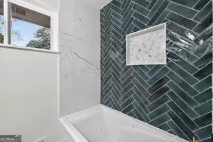 2296 Lyle Rd, College Park, GA 30337 - Photo 19