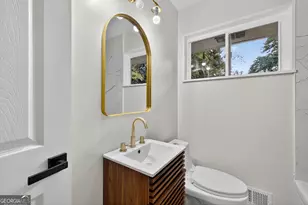 2296 Lyle Rd, College Park, GA 30337 - Photo 17