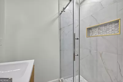 2296 Lyle Road, College Park, GA 30337 - Photo 25