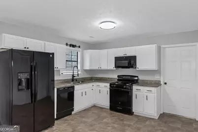 321 Summerwood Lane, Stockbridge, GA 30281 - Photo 9