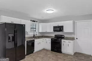 321 Summerwood Ln, Stockbridge, GA 30281 - Photo 9