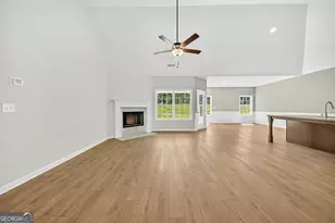 101 Beaver Crk Wy, Lagrange, GA 30241 - Photo 3