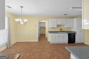 1153 Bartlett Dr, Statesboro, GA 30461 - Photo 13