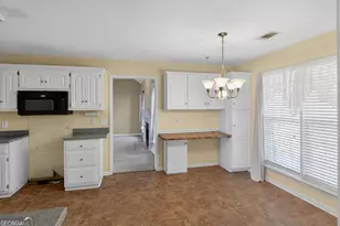 1153 Bartlett Dr, Statesboro, GA 30461 - Photo 11