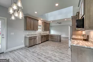 98 Brett Way, Hiawassee, GA 30546 - Photo 17