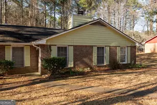 8173 Magnolia Dr, Jonesboro, GA 30238 - Photo 15