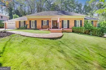 5735 Riverwood Drive, Atlanta, GA 30328 - Photo 43
