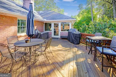 5735 Riverwood Drive, Atlanta, GA 30328 - Photo 31