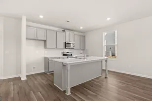 924 Stow Ln, Monroe, GA 30655 - Photo 7