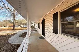 300 Raintree Bend, Peachtree City, GA 30269 - Photo 3