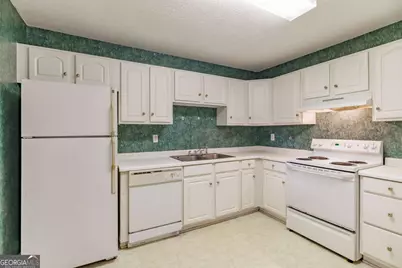 100 Woodstone Drive #10, Athens, GA 30605 - Photo 13