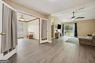 131 Lakeside Dr, Kingsland, GA 31548 - Photo 7