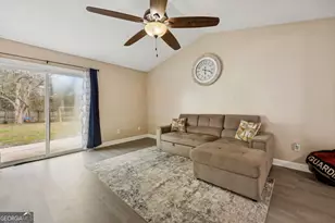 131 Lakeside Dr, Kingsland, GA 31548 - Photo 9