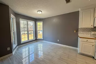 520 Redbud Ln, Mount Airy, GA 30563 - Photo 7