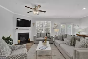 736 Woodstock Grove Dr, Woodstock, GA 30188 - Photo 5