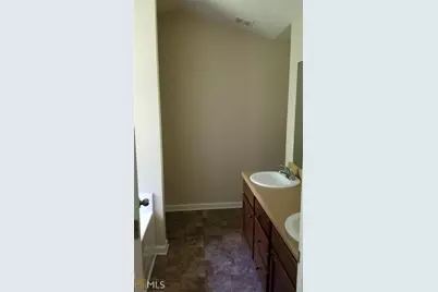 2441 Capella, Atlanta, GA 30331 - Photo 11