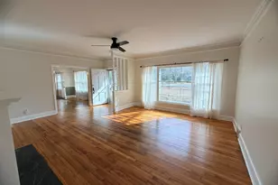 419 W Johnston St, Forsyth, GA 31029 - Photo 9