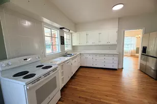 419 W Johnston St, Forsyth, GA 31029 - Photo 13