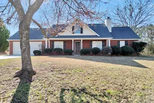 133 Meadow View Dr, Jackson, GA 30233 - Photo 1