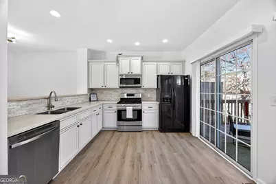 1646 Austin Meadows Drive, Decatur, GA 30032 - Photo 13