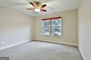 120 Meadow View Glen, Newnan, GA 30265 - Photo 27