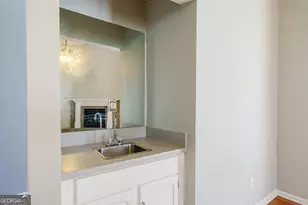 4010 Roswell Rd, Atlanta, GA 30342 - Photo 29