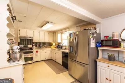 5856 Alma Highway, Waycross, GA 31501 - Photo 11