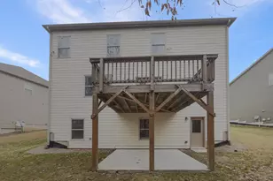 690 Collingsworth Ln, Lawrenceville, GA 30043 - Photo 1