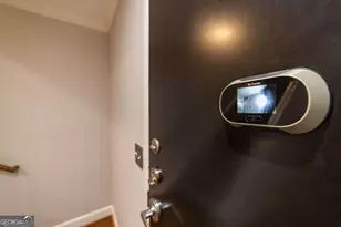 2626 Peachtree Rd NW, Atlanta, GA 30305 - Photo 5