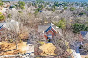 5395 Harbury Ln, Suwanee, GA 30024 - Photo 7