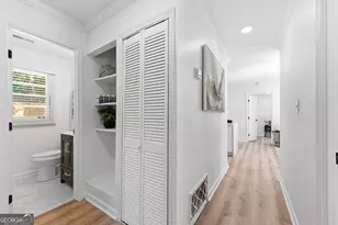 2541 Santa Barbara Dr NW, Atlanta, GA 30318 - Photo 23