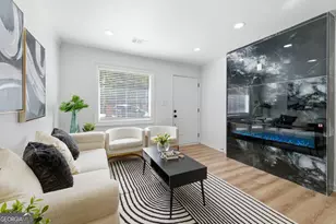 2541 Santa Barbara Dr NW, Atlanta, GA 30318 - Photo 13