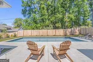 39 E Hill St, Newnan, GA 30263 - Photo 5